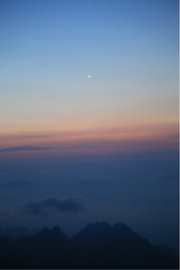 埃克隆巴摩扳回一球，巴勒莱里队逼平对手